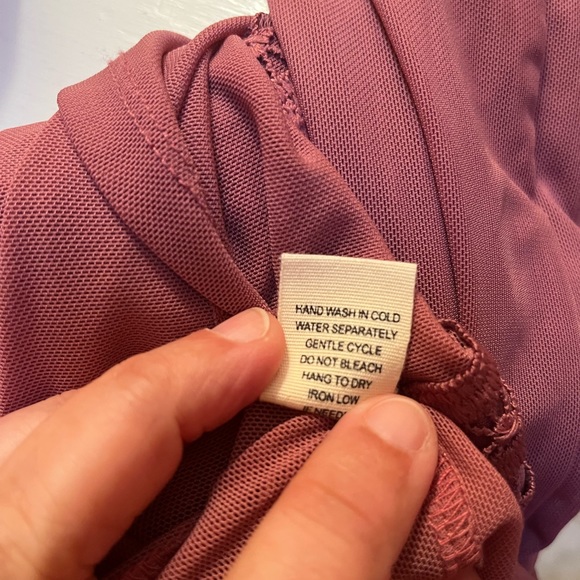 Gimmicks by Buckle mauve pink crochet lace up blouse - Picture 9 of 9